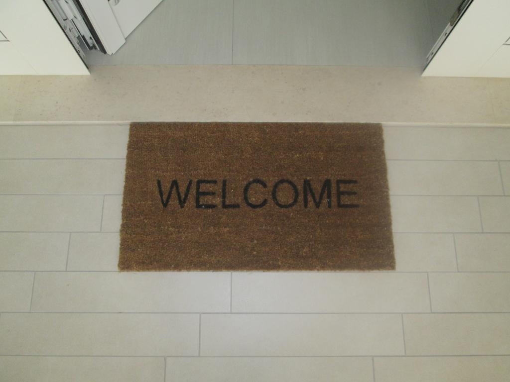 Two-Bedroom House,933298825:JPEG